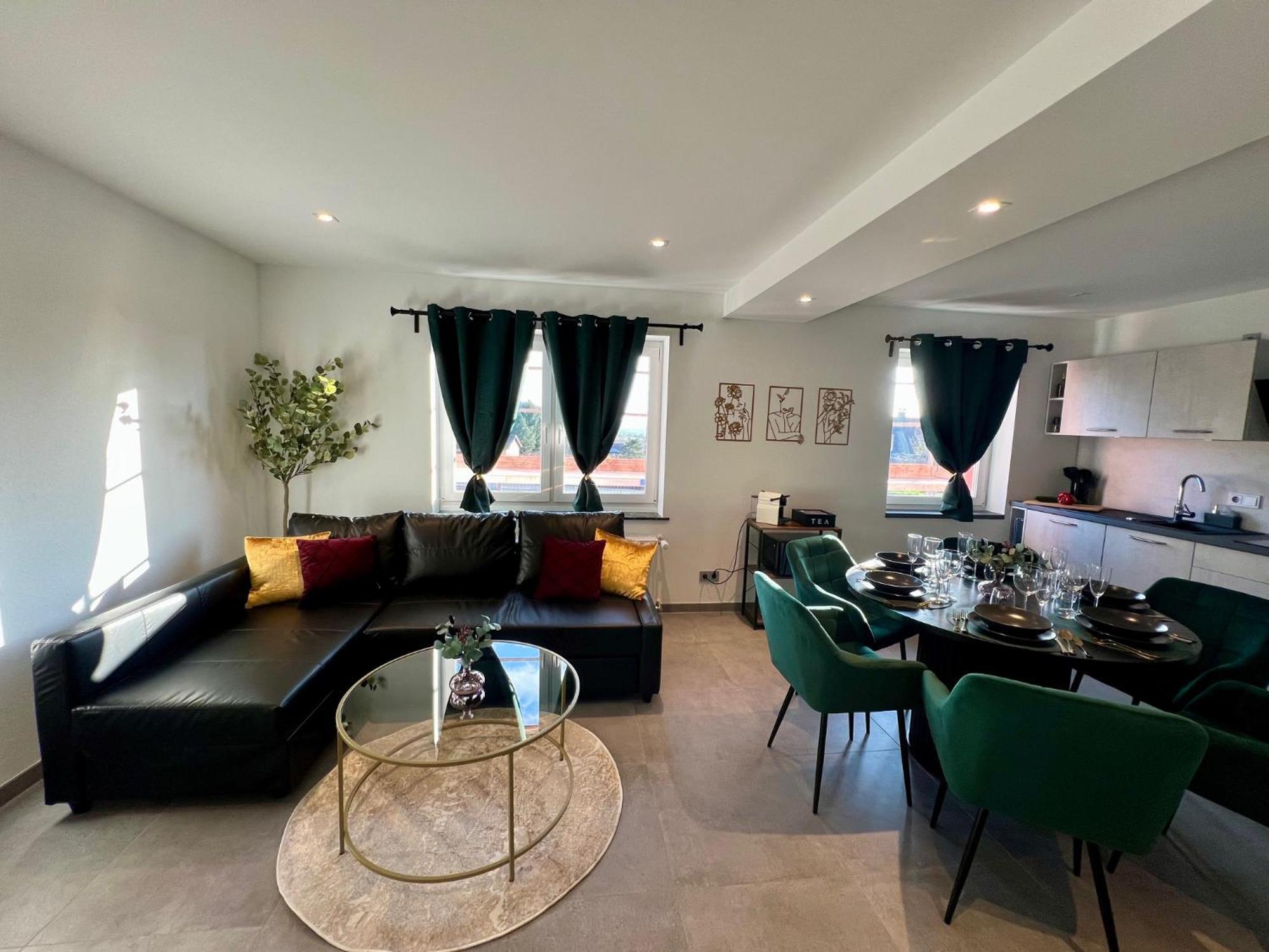 Flair-designapartment Blossom - 2xparkplaetze, Kaffee, Highspeed Wlan Apartment